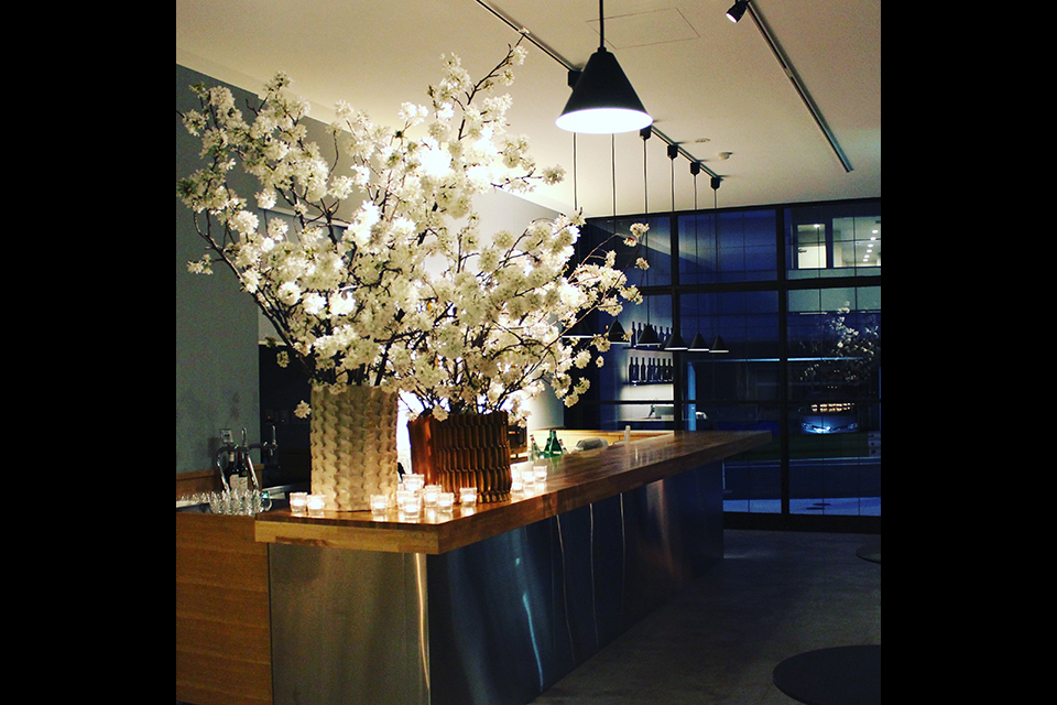 ライフデコイベントワークス110－表参道の花屋 LIFEDECO flower works