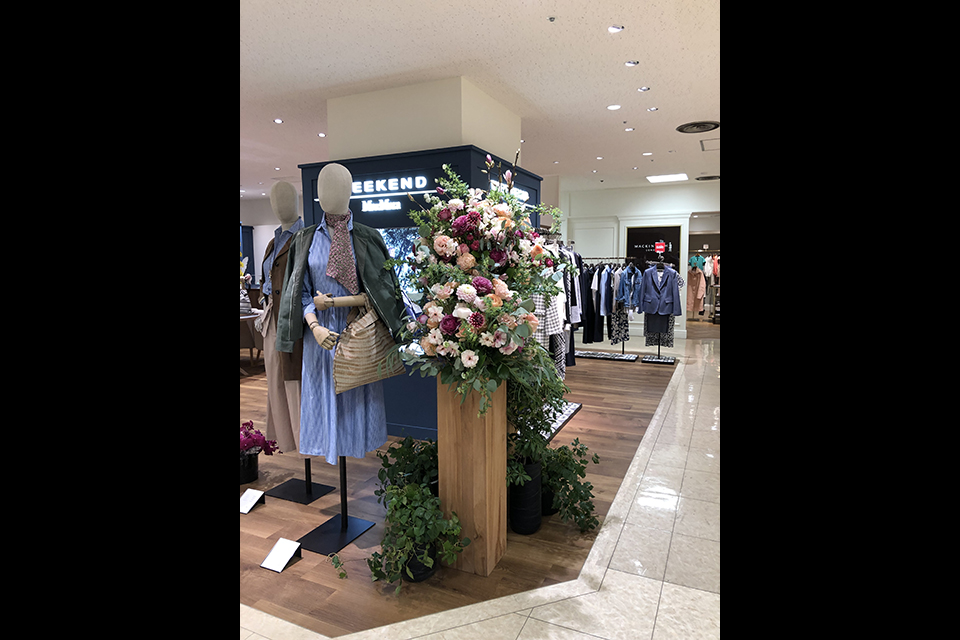 ライフデコイベントワークス137－表参道の花屋 LIFEDECO flower works