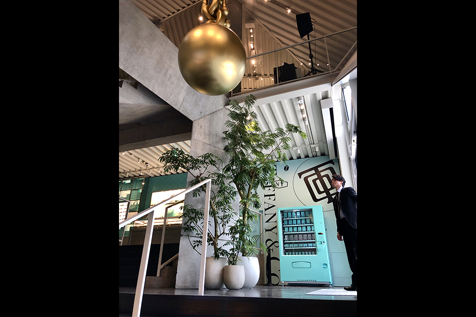 ライフデコイベントワークス146－表参道の花屋 LIFEDECO flower works