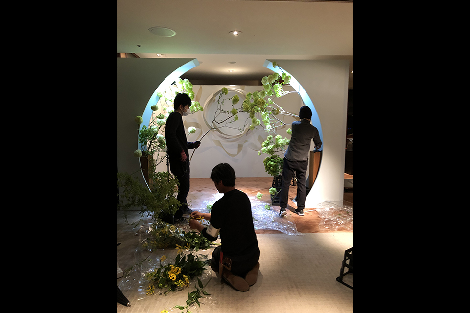 ライフデコイベントワークス149－表参道の花屋 LIFEDECO flower works