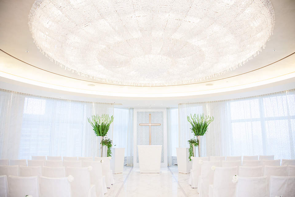 シャングリラホテル 結婚式 ウェディングフラワー01ウェディングフェア－表参道の花屋 LIFEDECO flower works