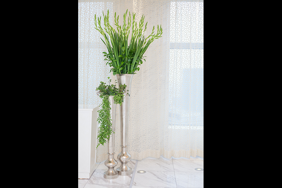 シャングリラホテル 結婚式 ウェディングフラワー05ウェディングフェア－表参道の花屋 LIFEDECO flower works