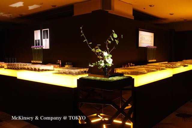 McKinsey & Company04 コーポレートパーティー装花-表参道の花屋 LIFEDECO flower works